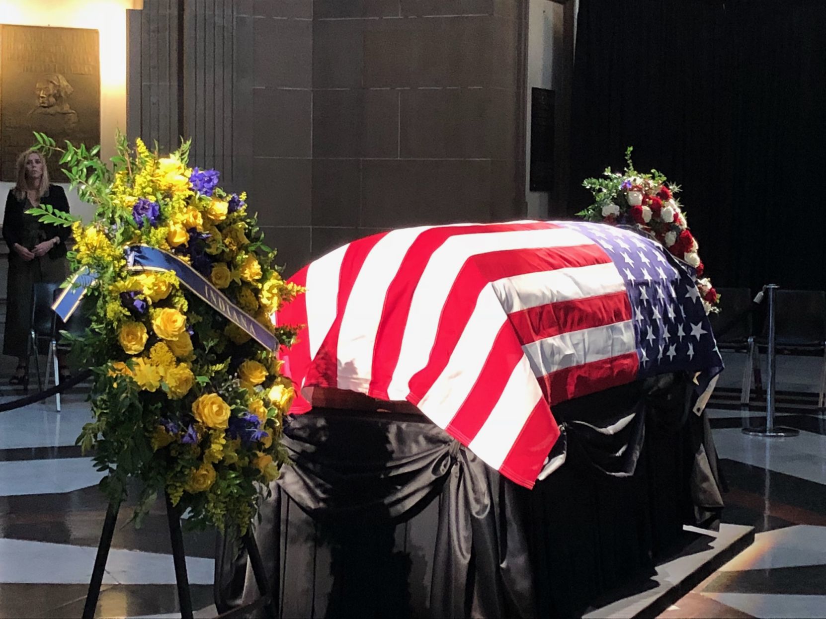 Hoosiers pay their final respects to Senator Lugar as he lie in state at the Indiana Statehouse